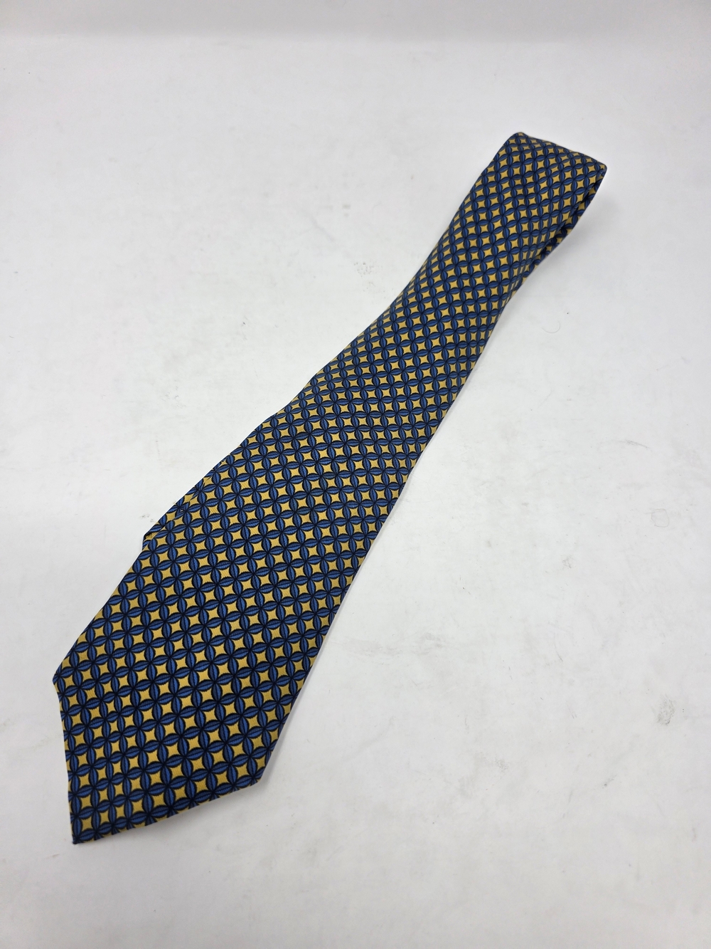 Hermès Paris Men’s Silk Tie Blue Yellow Geometric Pattern Made in France